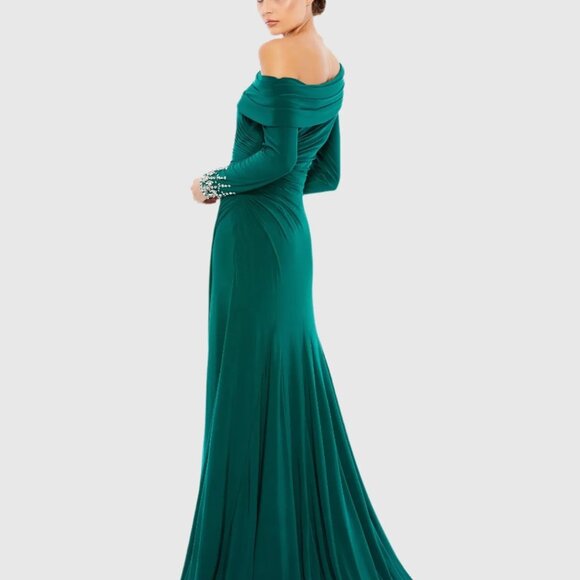 Mac Duggal Green Formal Dress - Picture 2 of 7